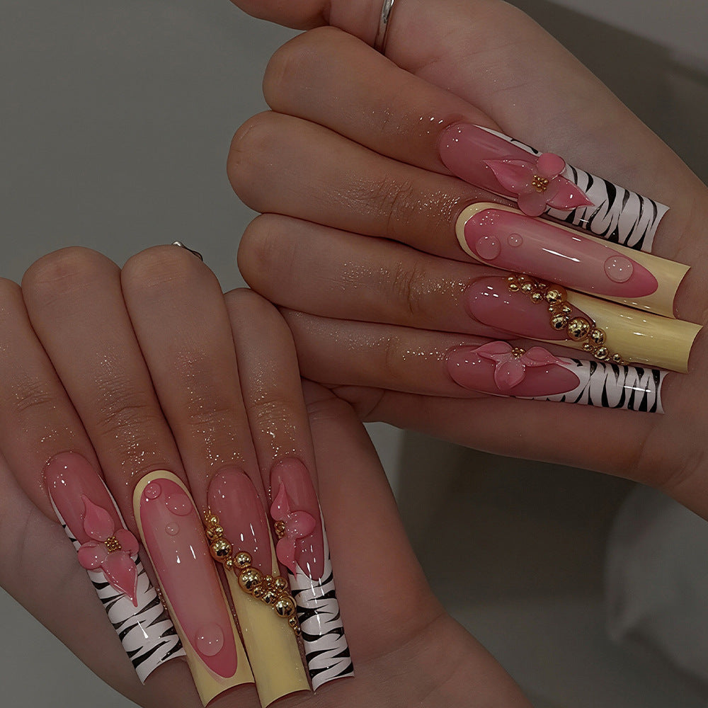 Artistic Nail Art Extensions Acalora