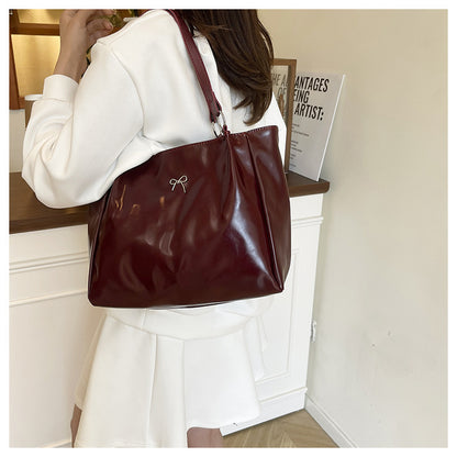 Elegant Glossy Hobo Handbag Acalora