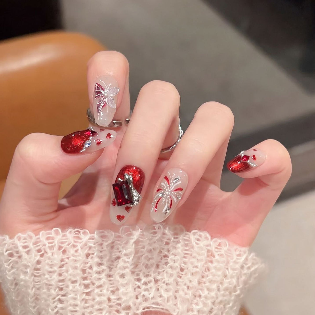 Decorative Themed Press-On Nail Set Acalora