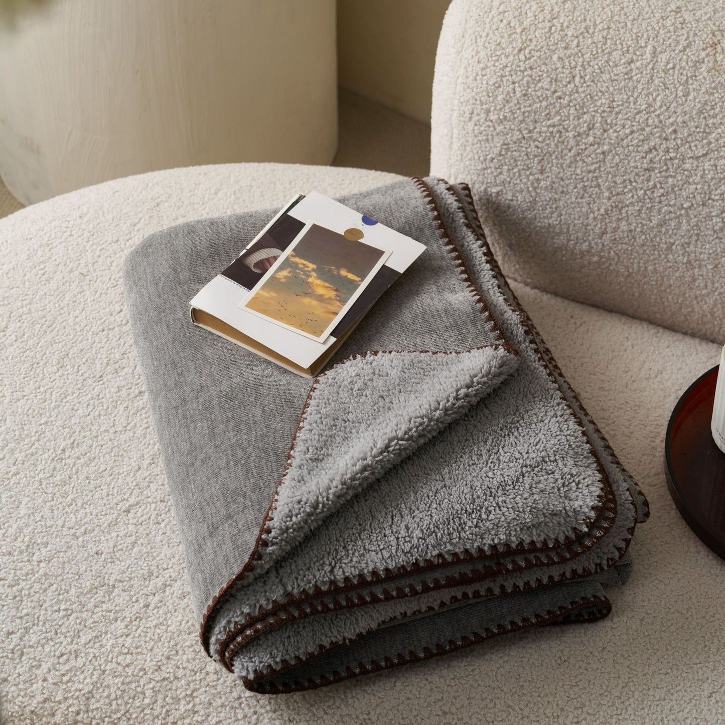Unisex Cozy Sherpa Blanket