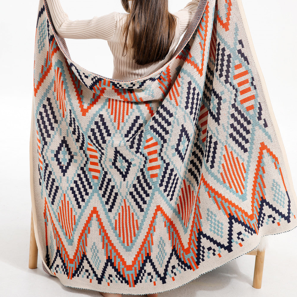 Aztec Patterned Knit Throw Blanket