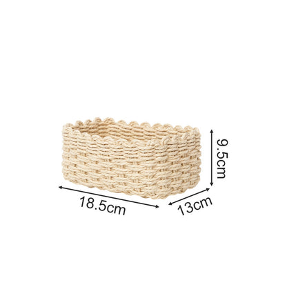 Stylish storage basket with removable inner lining