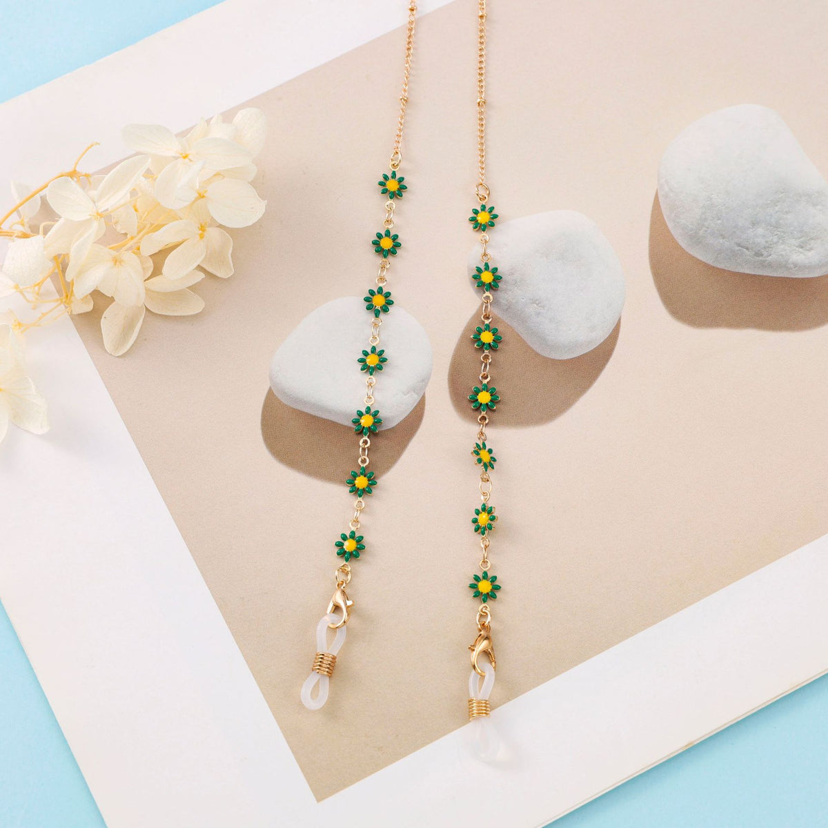 Floral Eyewear Chain Acalora