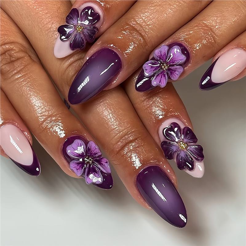 Artistic Floral Press-On Nails with 3D Accents Acalora