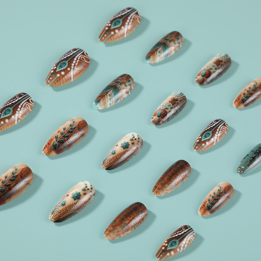 Artificial nails in ethnic design Acalora