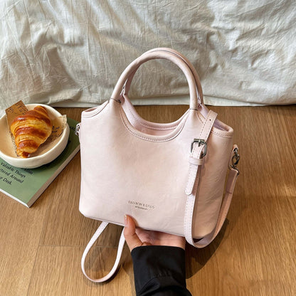 Sophisticated Designer Handbag Acalora