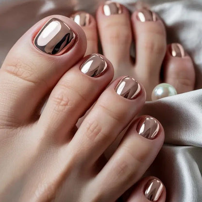 Artificial nails for elegant foot care Acalora