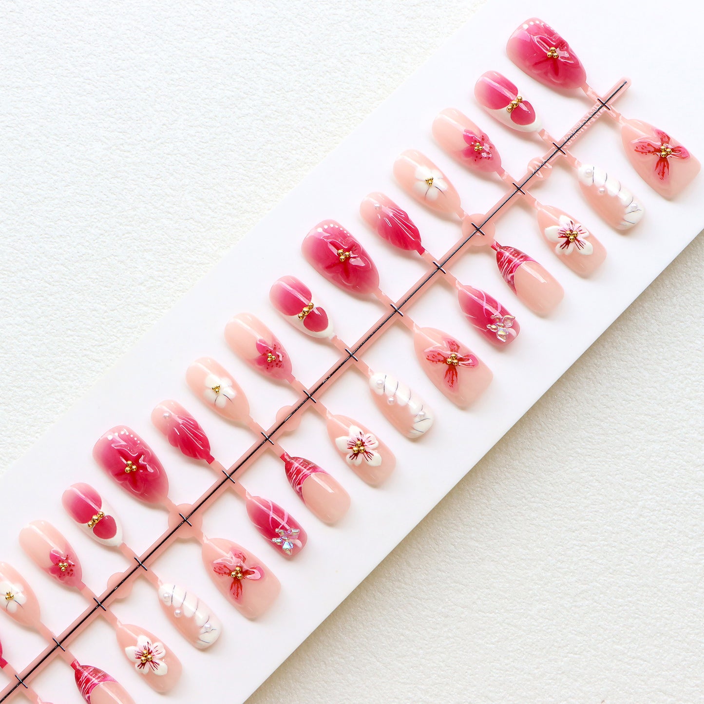 Premium Floral Press-On Nail Art Collection Acalora