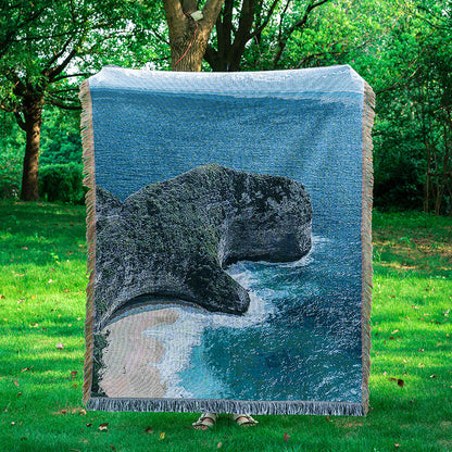 Landscape-Themed Woven Throw Blanket