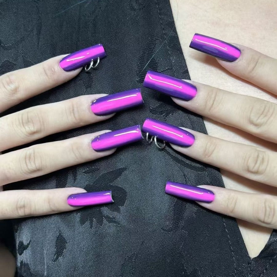 Artificial nail extension with elegant French design Acalora