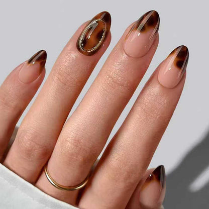 Artificial nails with elegant and curved tip Acalora