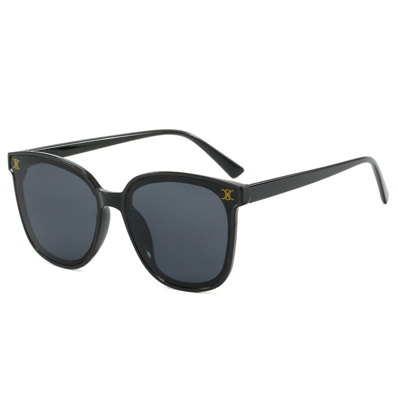Ladies fashionable oversized sunglasses with high UV protection Bowlift