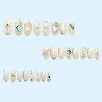 Artificial nails with elegant jewelry embellishments Acalora