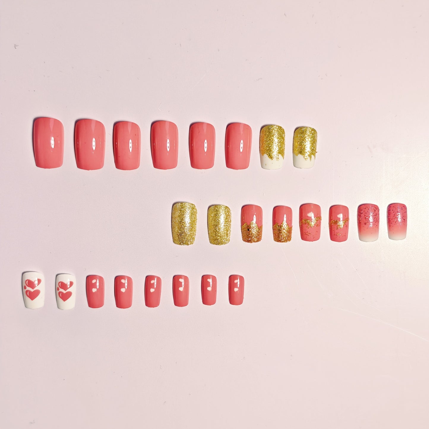 Glamorous Glitter and Heart Nail Art Acalora