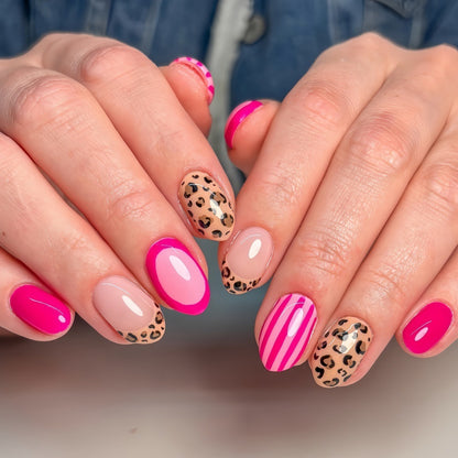 Artificial nails with trendy leopard and striped decorations Acalora