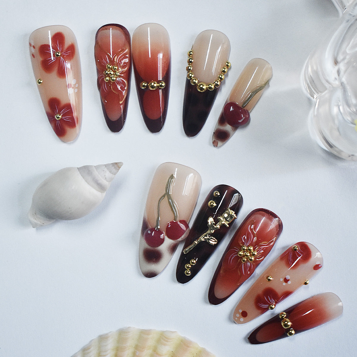 Premium Decorative Press-On Nails Acalora
