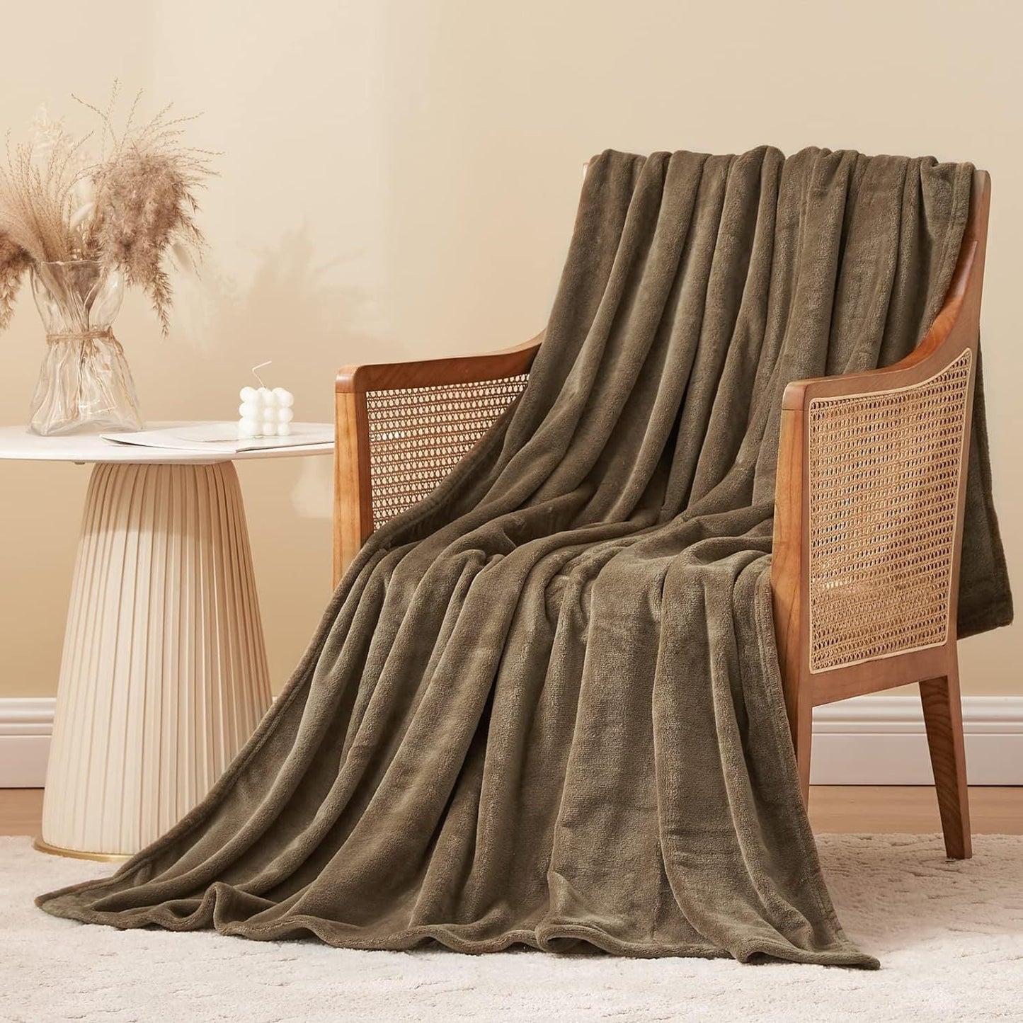 Cozy Plush Throw Blanket