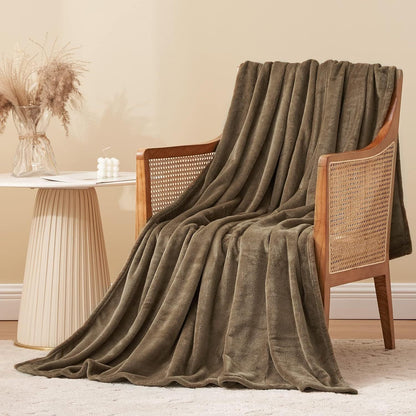 Cozy Plush Throw Blanket