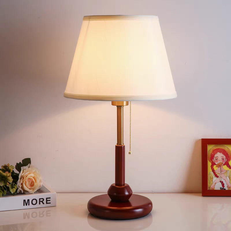 Elegant Floral Design Table Lamp