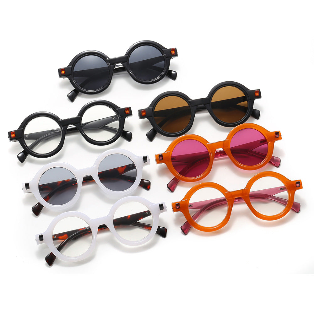 Women's fashionable round glasses with luxurious design Karnz
