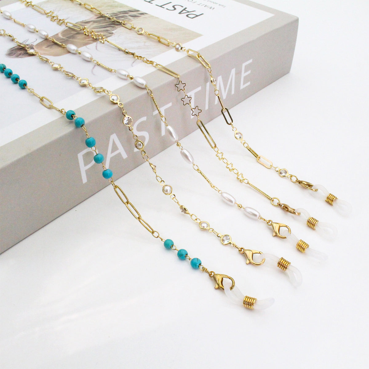 Chunky Beaded Eyewear Chain Acalora