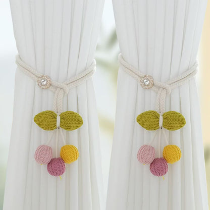 Decorative curtain tieback Acalora