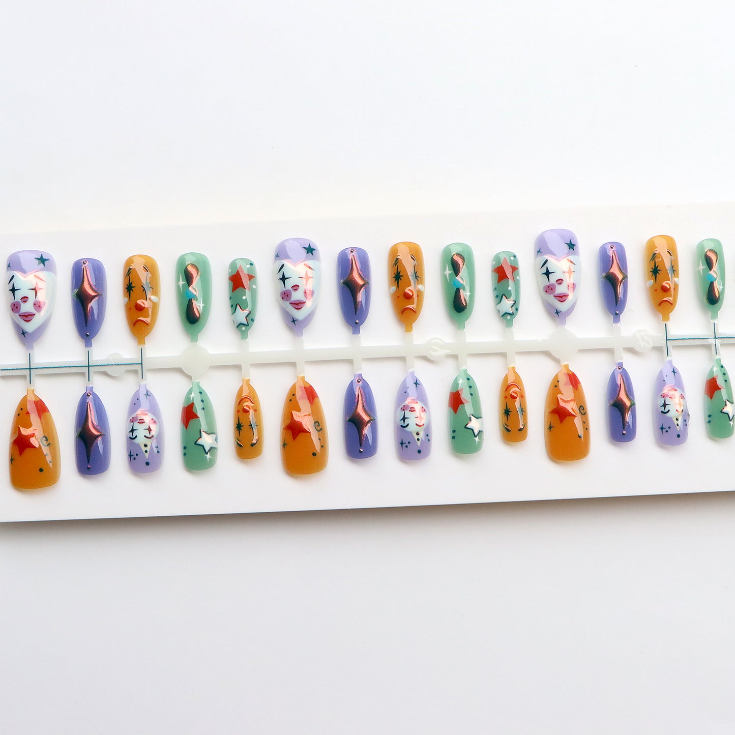 Whimsical Clown-Inspired Press-On Nail Art Set Acalora