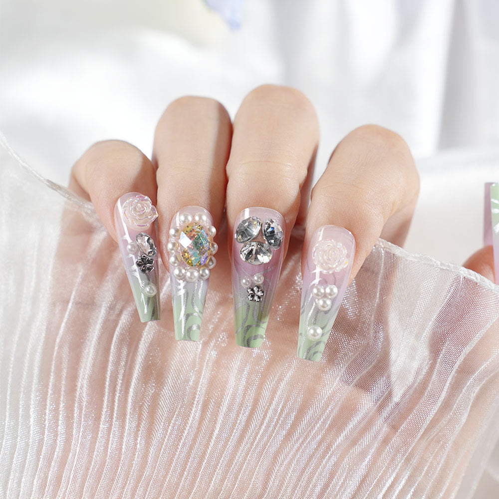 Premium Decorative Press-On Nail Art Set Acalora
