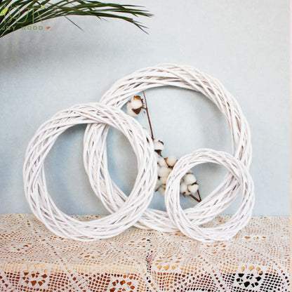 Decorative braided wreath Acalora