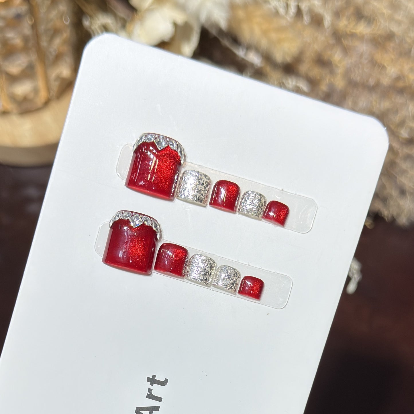Glamorous Press-On Nail Set with Sparkling Rhinestone Accents Acalora
