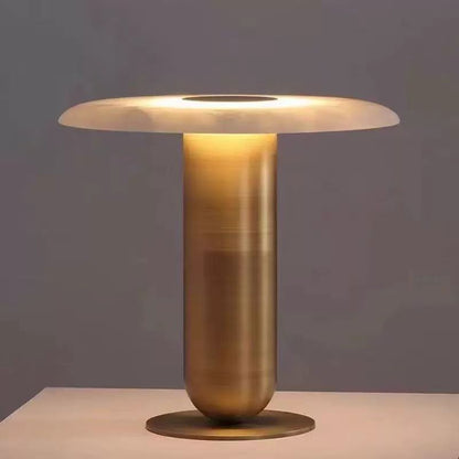 Modern Minimalist Table Lamp with Sleek Gold Base