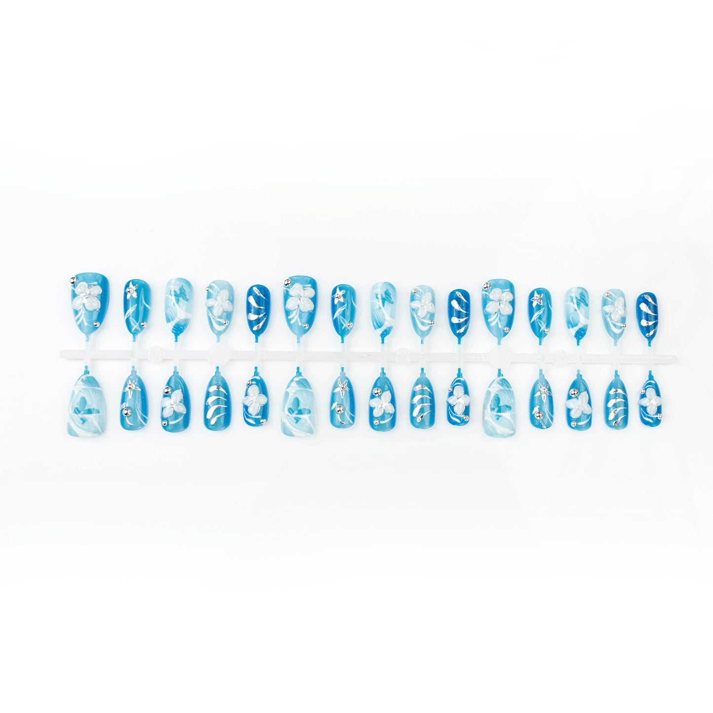 Artificial nail set with floral accents and elegant glitter elements Acalora