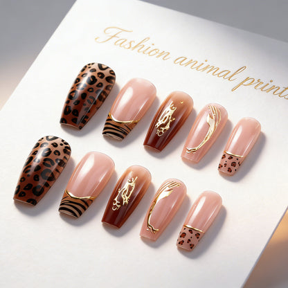 Acrylic nail set with glamorous golden accents Acalora