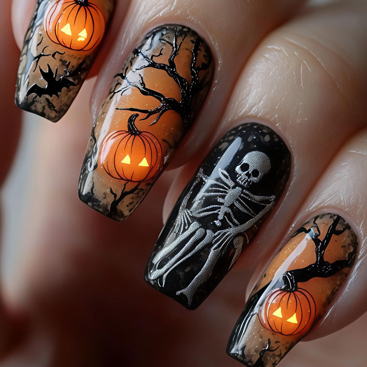 Halloween-Themed Artistic Nail Art Acalora