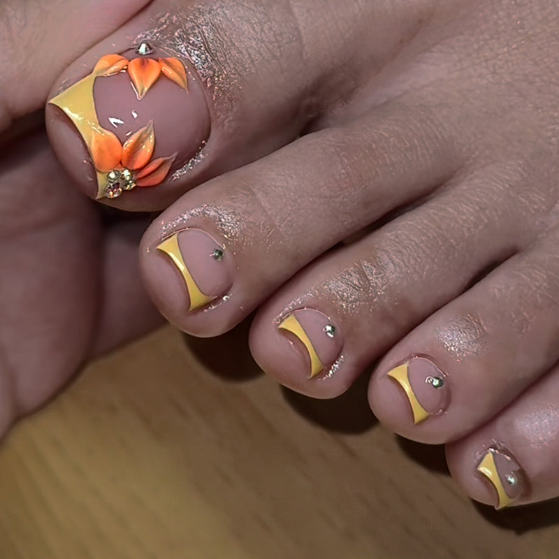 Floral Design Press-On Nail Art Set Acalora