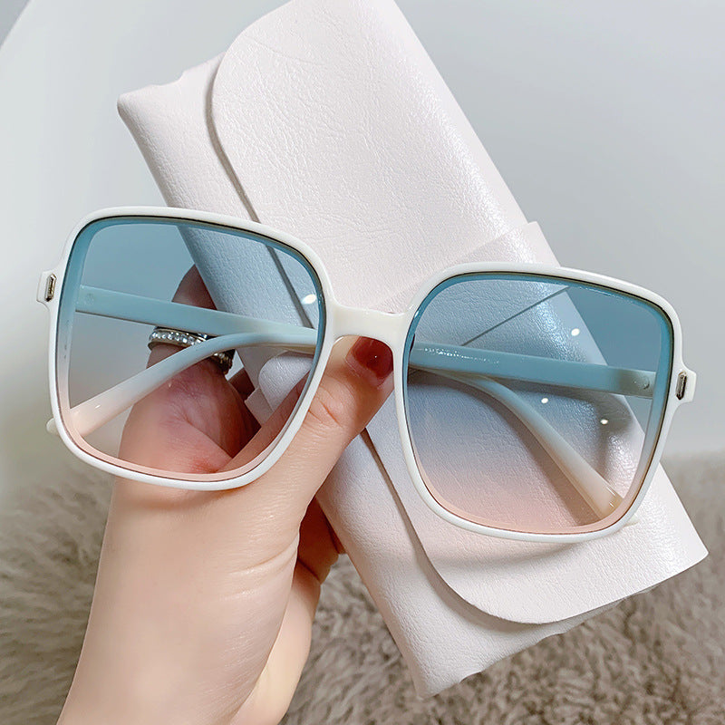 Women's Oversized Sunglasses with UV Protection and Elegant Design Bowlift