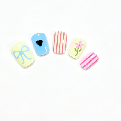 Decorative Nail Art Set with Floral Motifs Acalora