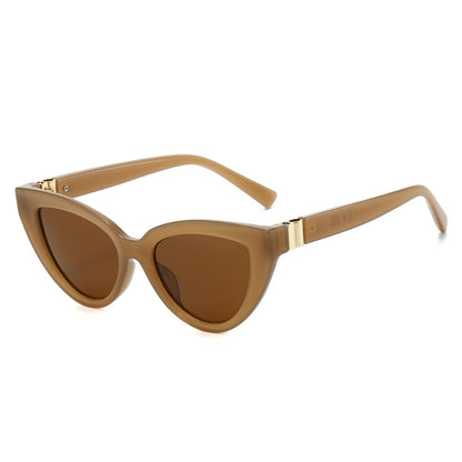 Women's Cat-Eye Sunglasses with high-quality UV protection and luxurious design Bowlift