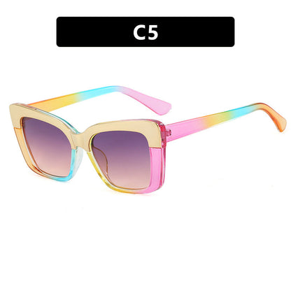 Fashionable women's glasses in a trendy geometric design Karnz