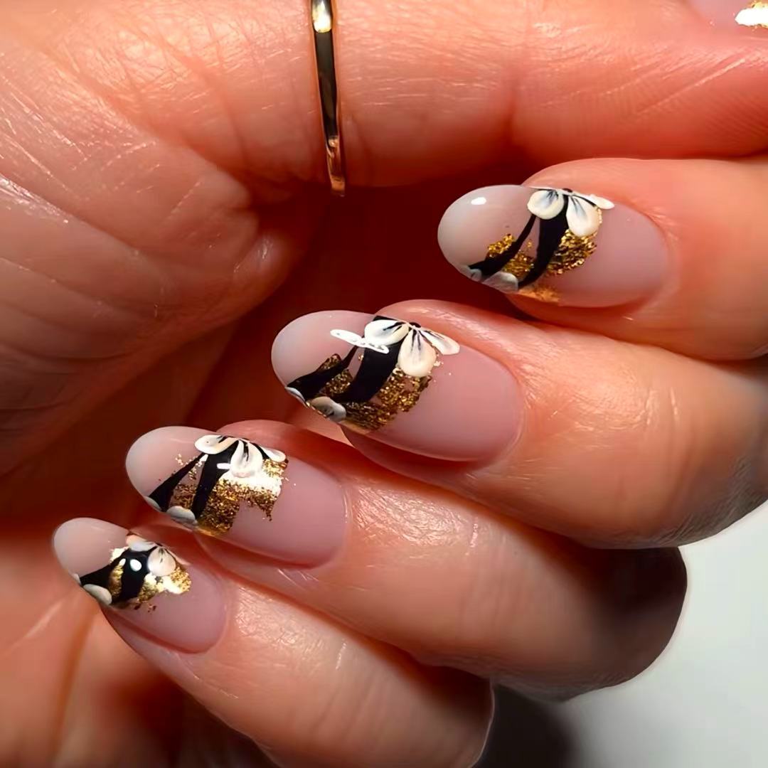 Artistic Floral Glittered Press-On Nails Acalora