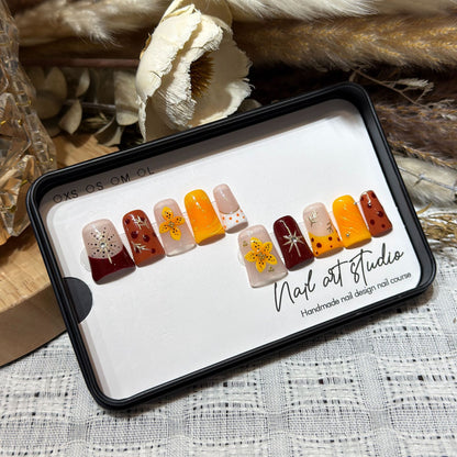 Reusable Press-On Nail Set Acalora