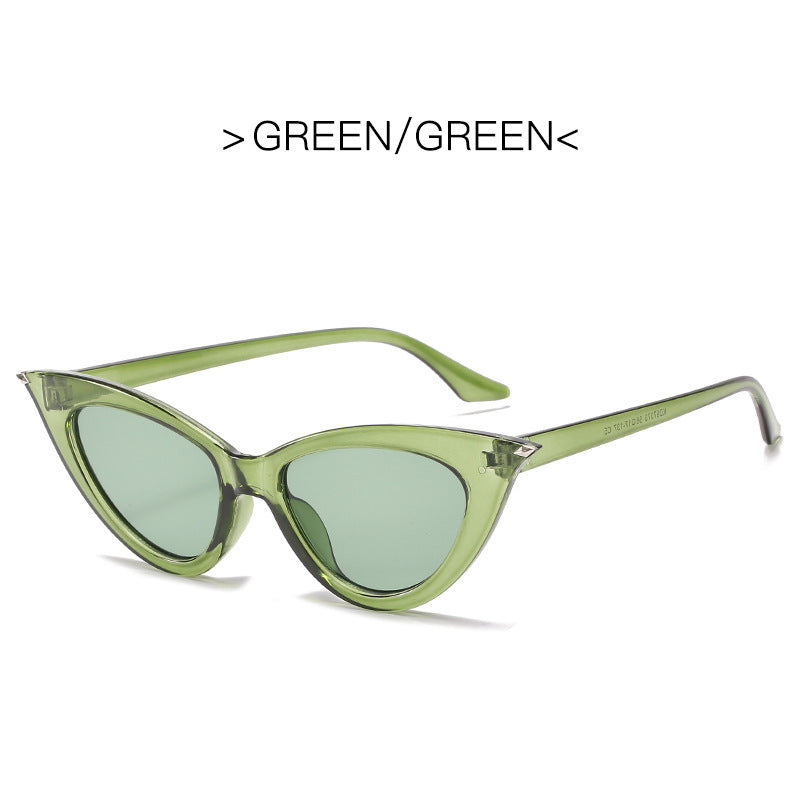 Women's Cat-Eye Sunglasses with luxurious design and UV protection Karnz