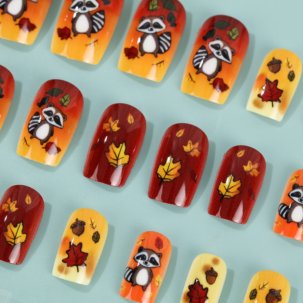 Artificial nails with autumnal animal and leaf patterns Acalora