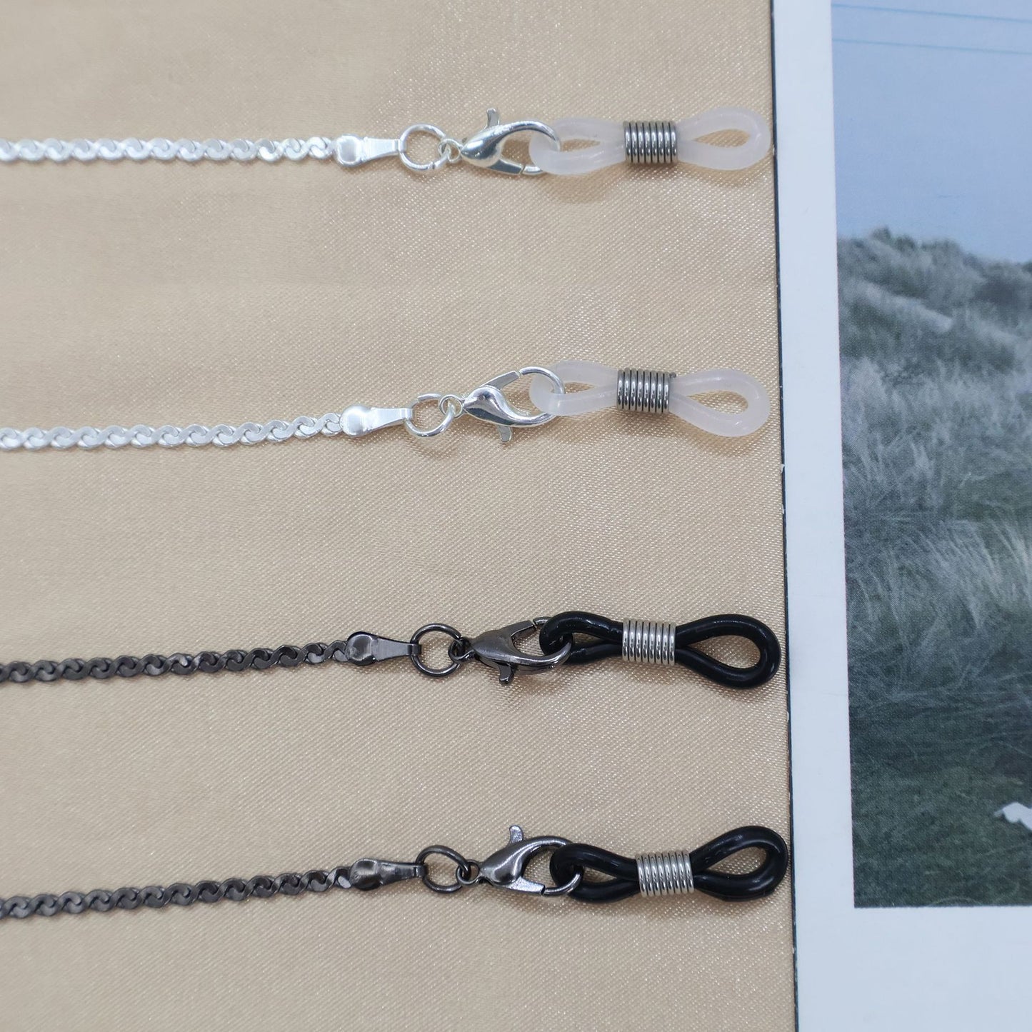 Eyewear Chain Holder Acalora