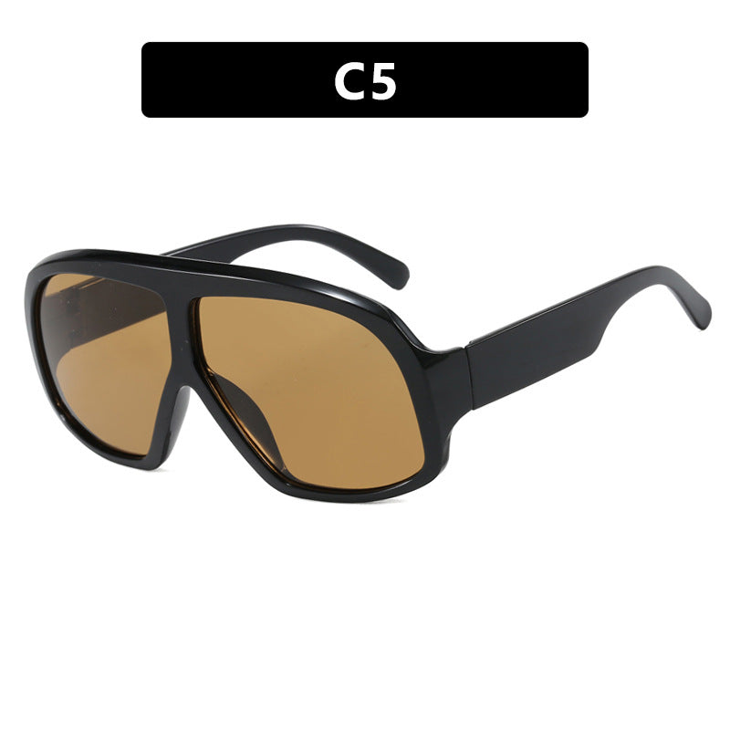 Women's oversized sunglasses in a fashionable tortoise pattern Karnz
