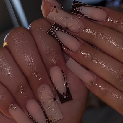 Detailed Floral Art Press-On Nails Acalora