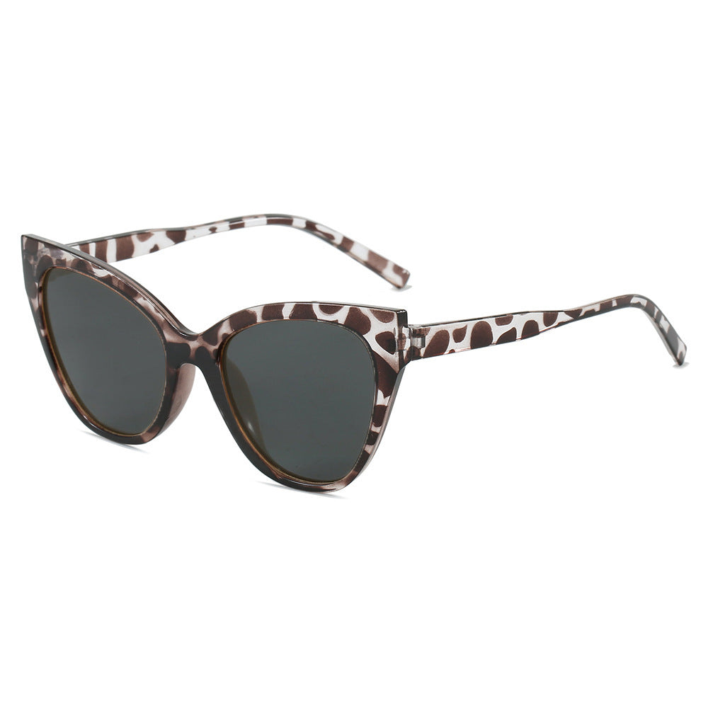 Women's Cat-Eye Sunglasses with UV Protection and Modern Frame Karnz