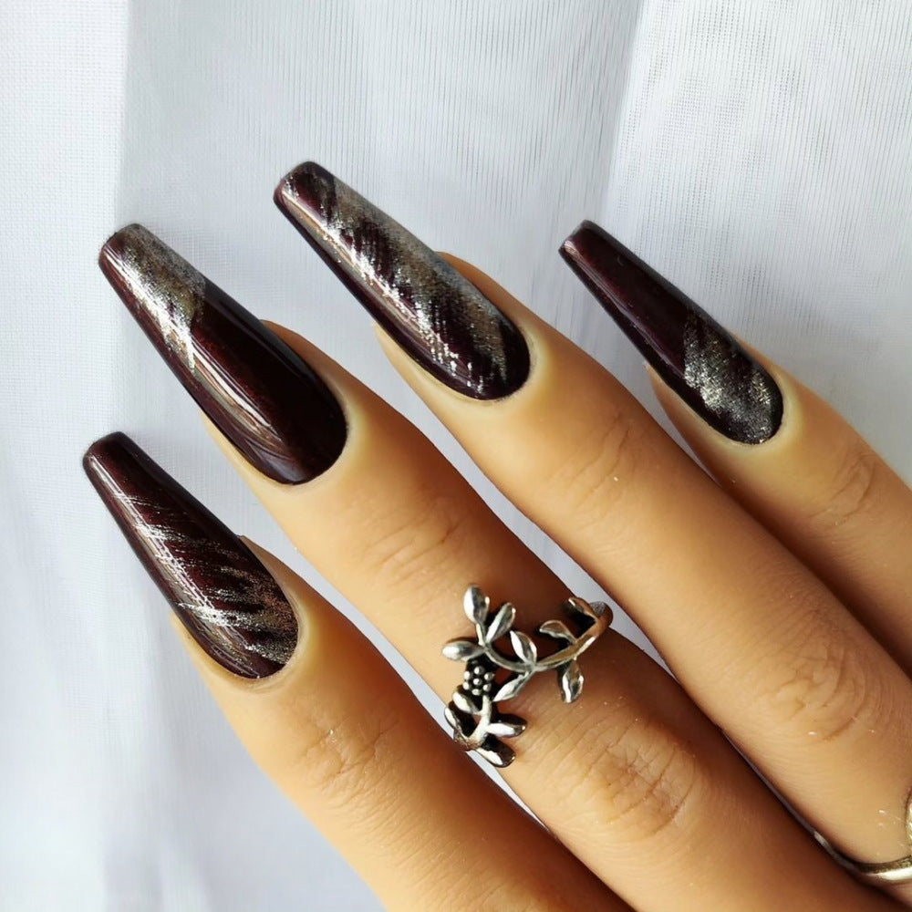 Artificial nails with glamorous silver design Acalora