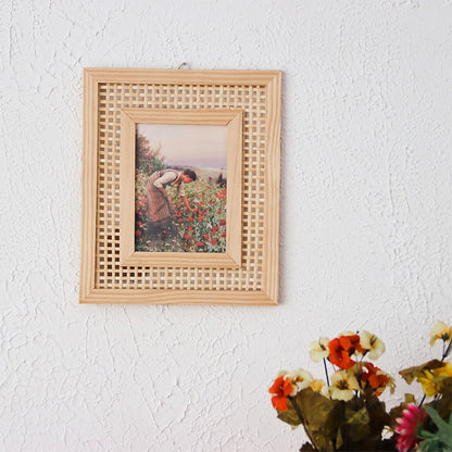 Rustic Frame Made of Woven Rattan Acalora