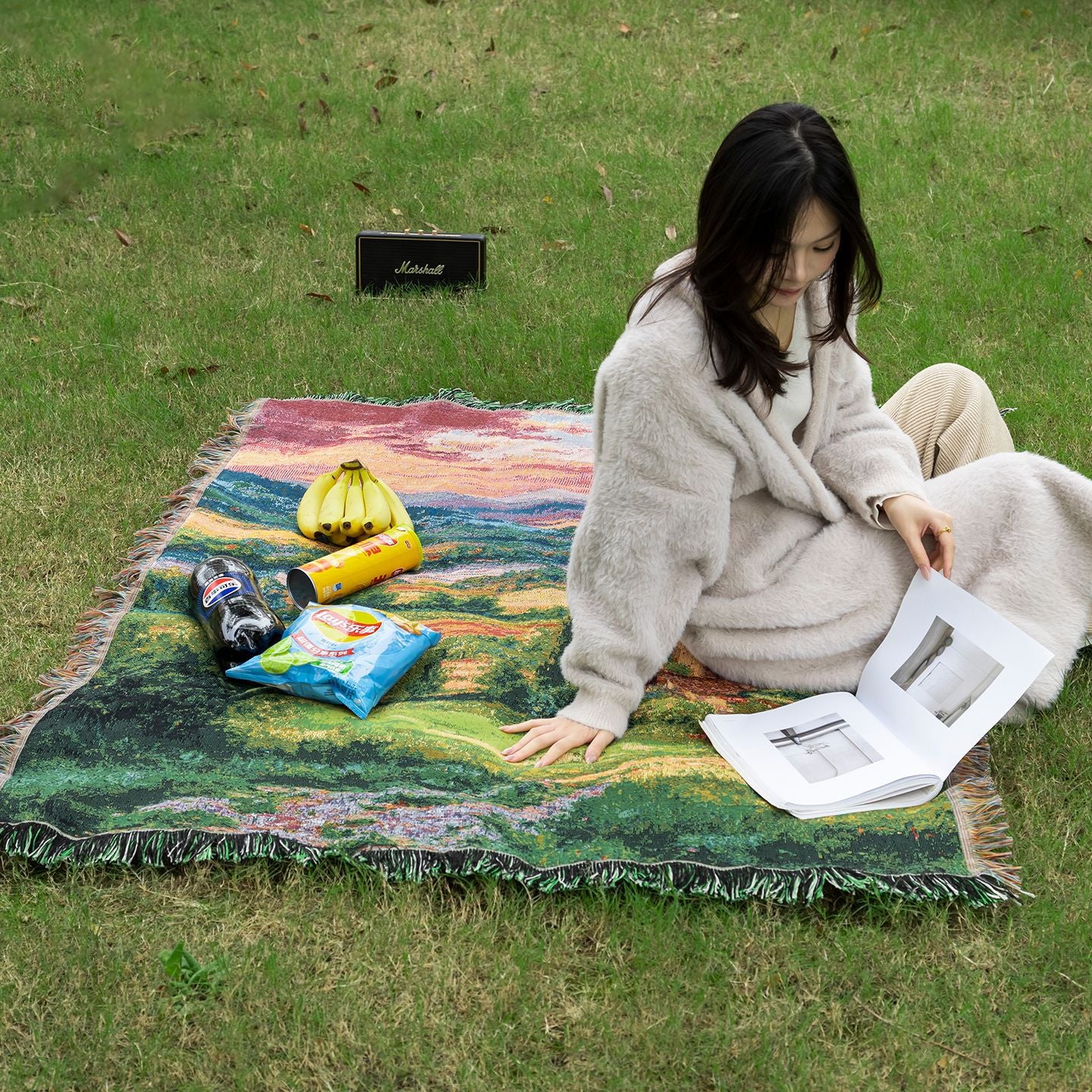 Artistic Scenic Landscape Throw Blanket